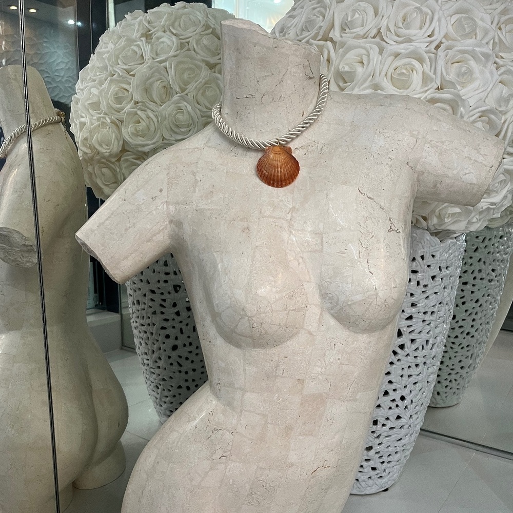 Shell necklace - Picture 5 of 7